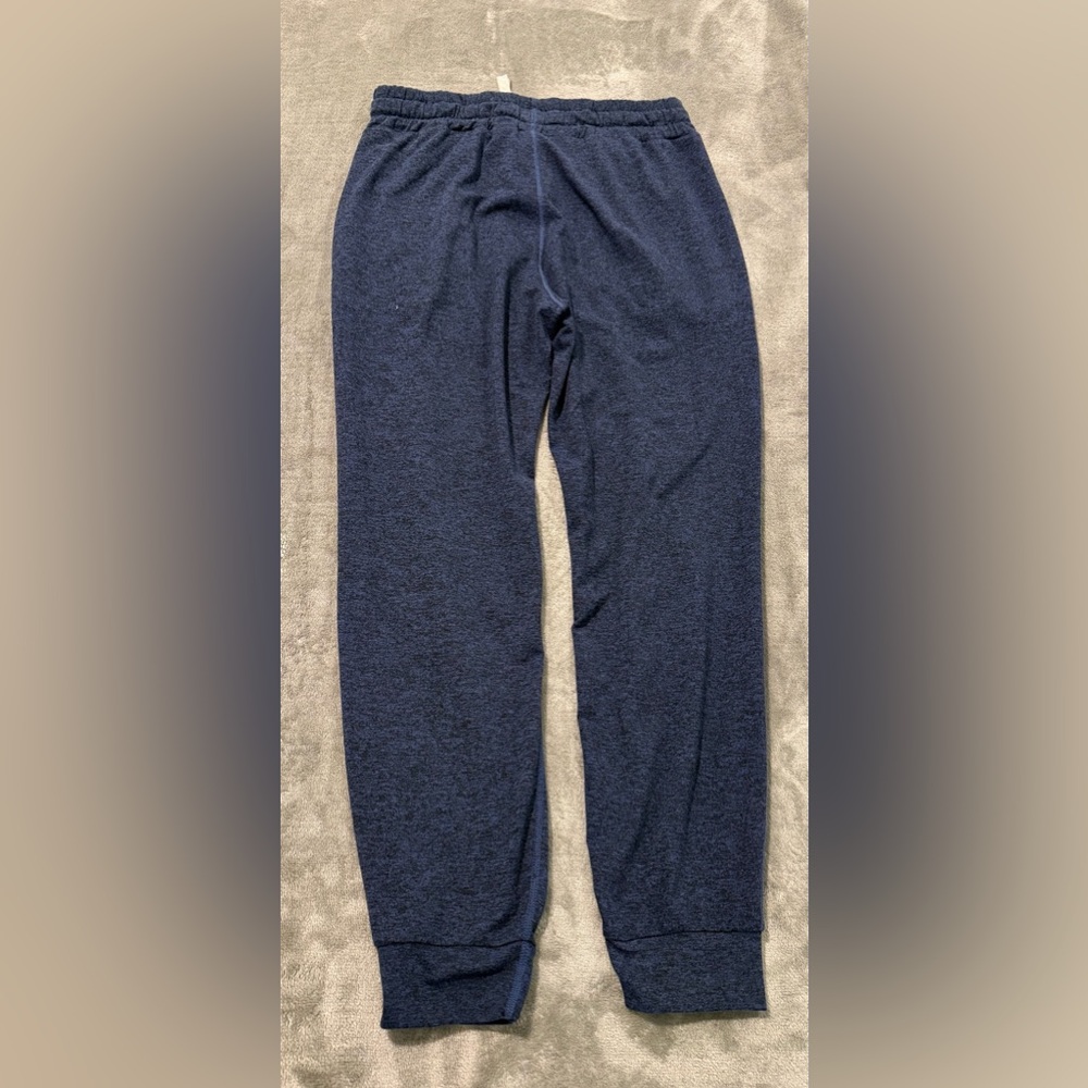 Vuori Women's Navy Track Pants - Picture 5 of 7